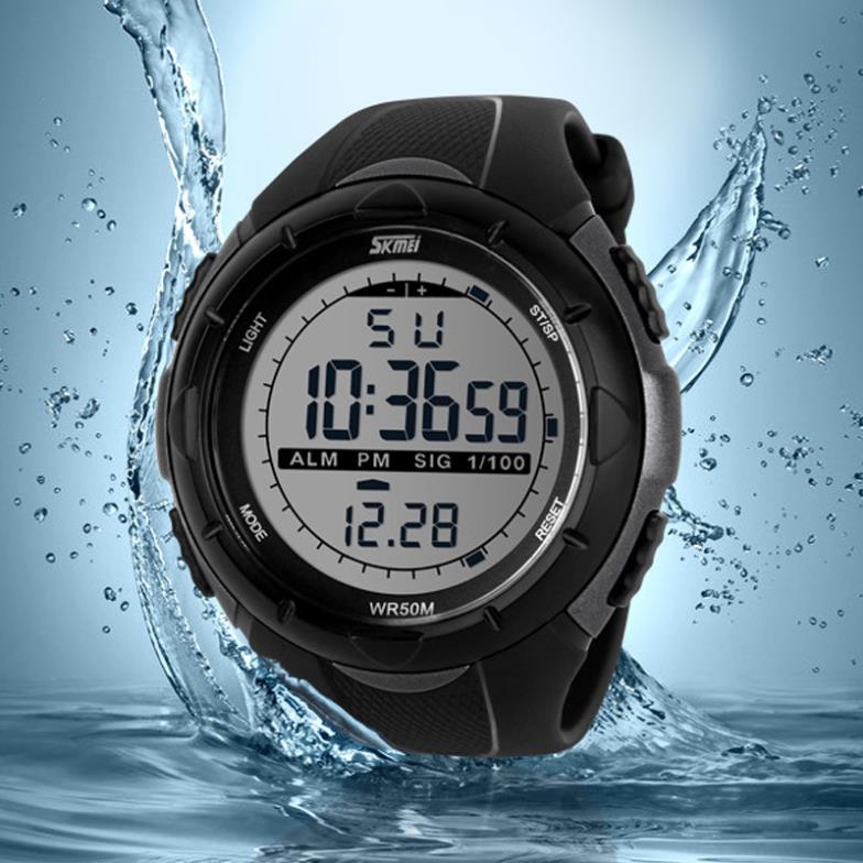LCD Digital Sports Stopwatch With Alarm Date Function
