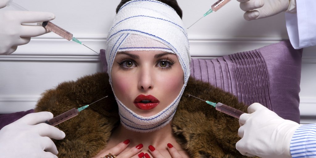Combine The Benefits Of Cosmetic Surgery To Get The Best Out Of You