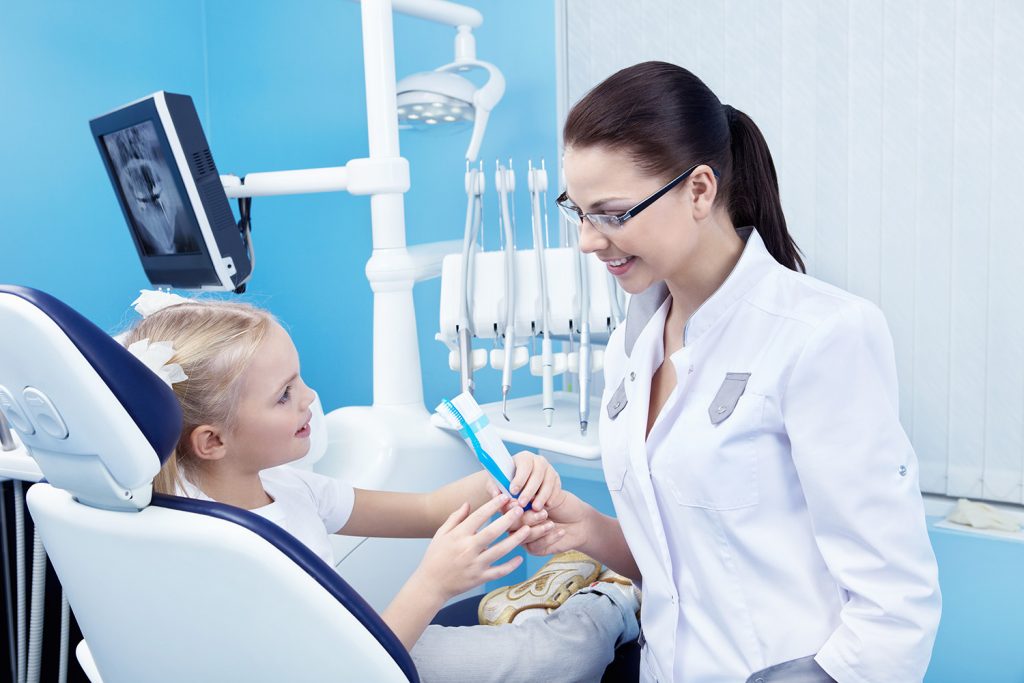 What All To Expect During The First Few Visits To A Dentist