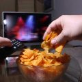 Why Eating While Watching TV Not Good For Your Health