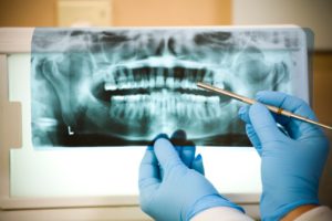 Do You Need To See A Periodontist? Here Are Some Signs To Watch Out For