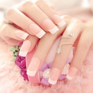 What Is The Difference Between Gel, Shellac and Acrylic Nails
