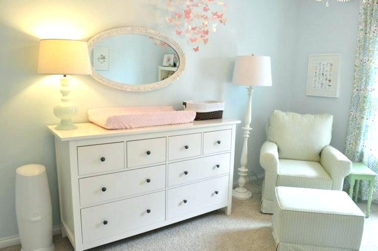 Baby Changing Tables - 5 Safety Tips You Should Know