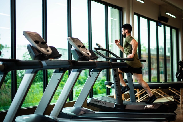 How To Ease Yourself Back Into Your Gym Routine After Coronavirus Lockdown